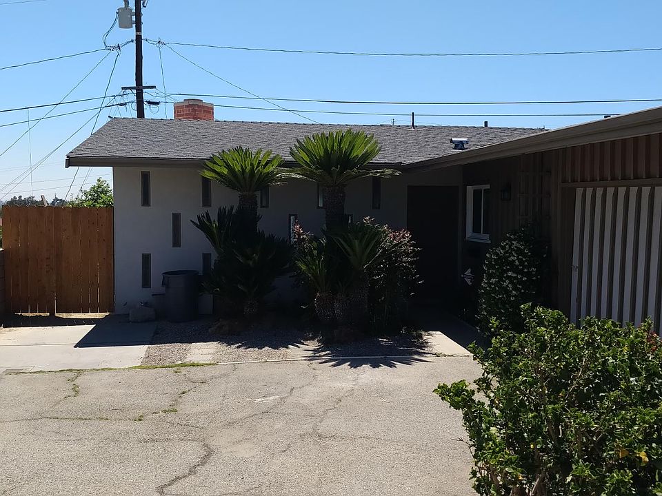 1st image of 1465 Pebble Vale St