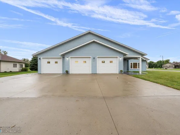 405 Oak St, Breckenridge, MN 56520