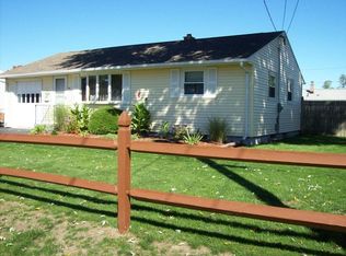 62 Willwood St, Chicopee, MA 01013