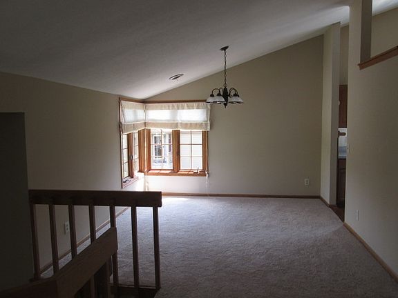 3rd image of 4114 Split Leaf Dr