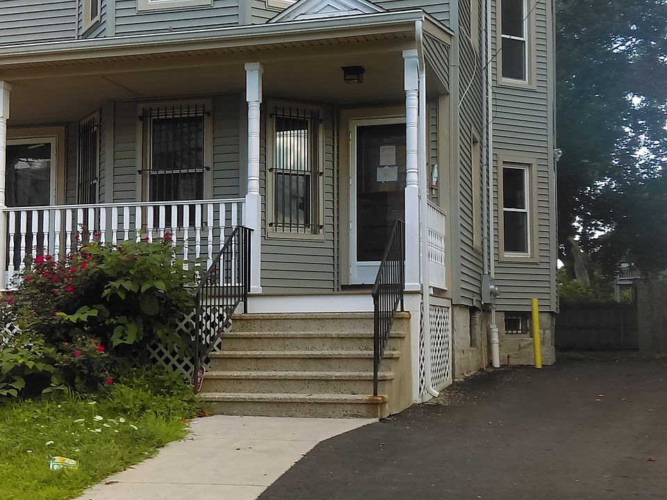 1st image of 71 Pliny St #1