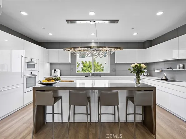 745 Beacon, Irvine, CA 92618