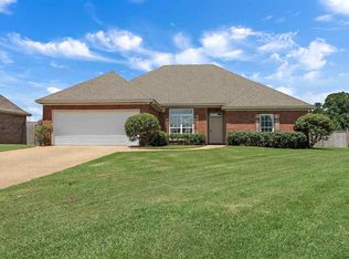 113 Glen Auburn Dr, Clinton, MS 39056