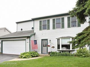 315 Chrisman Dr, Streamwood, IL