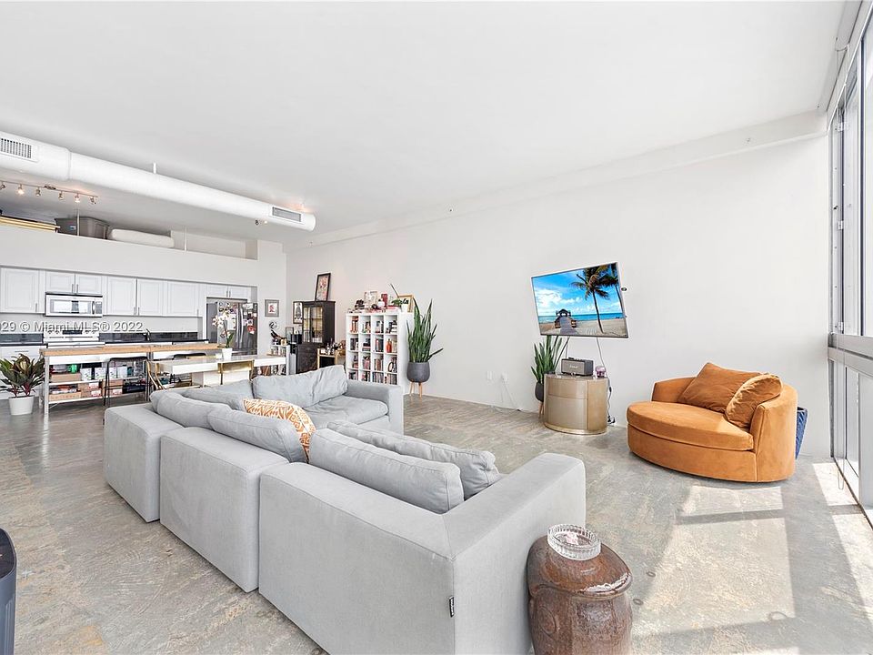 1st image of 7934 W West Dr #1505