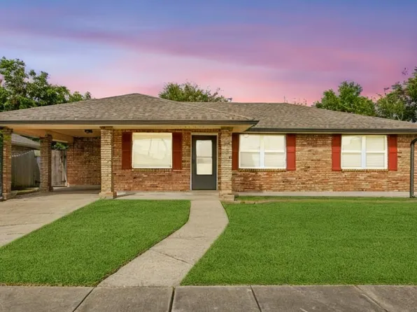 2104 Veronica Dr, Chalmette, LA 70043