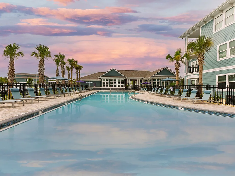 Lumen Luxury Apartments