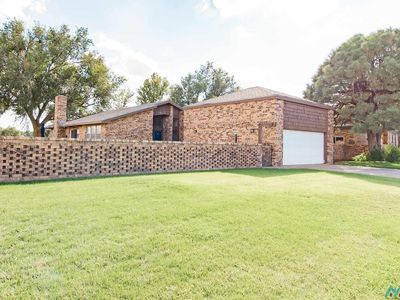 1617 Colonial Pkwy, Clovis, NM, 88101
