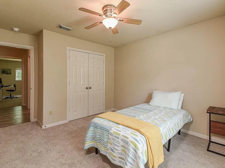 203 Summer Pine Ct — Photo 18