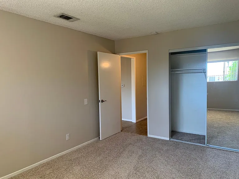 25863 Pacific St #18 — Photo 26