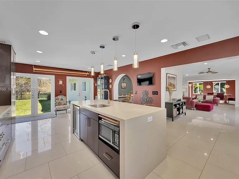 11625 SW 70th Ave — Photo 13