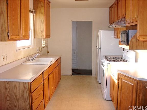 2nd image of 13058 Francisquito Ave