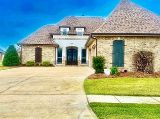 205 Terra Cane Dr, Houma, LA 70360