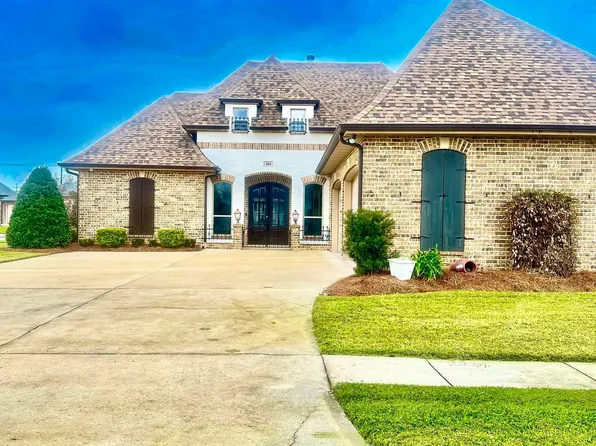 205 Terra Cane Dr, Houma, LA 70360