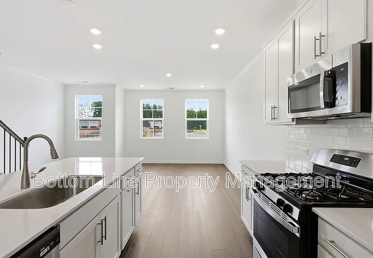 3146 Gypsum Dr — Photo 25