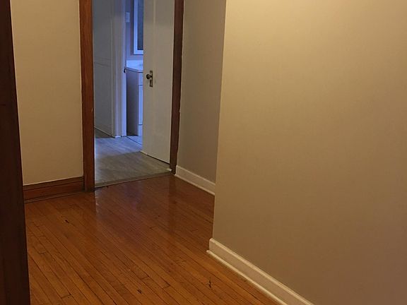 5th image of 6522 S Washtenaw Ave #1
