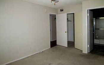 3rd image of 10757 Hortense St APT 105