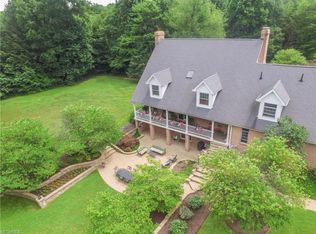 1013 Brandt Rd, Geneva, OH 44041