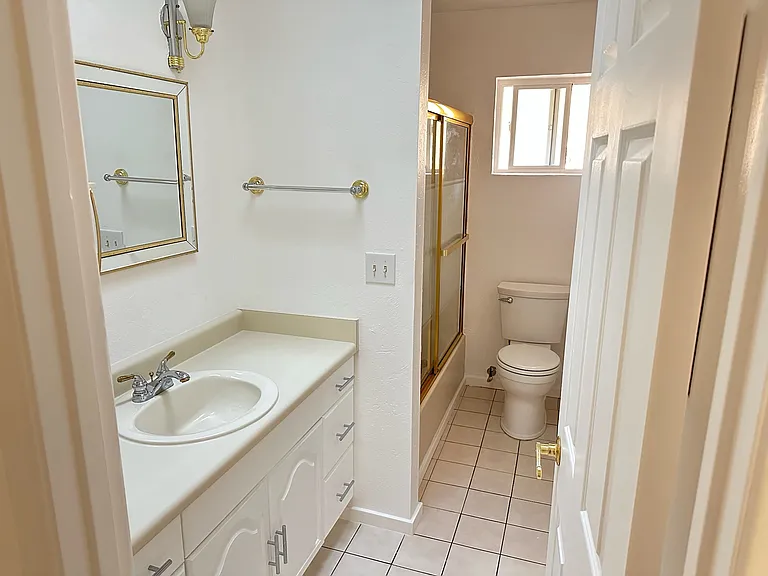4850 Comanche Trl — Photo 29