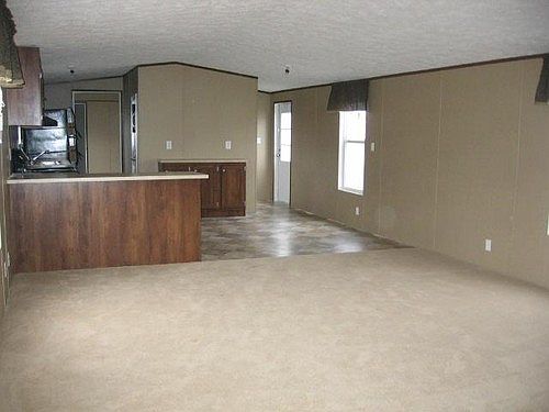 1st image of 309 Pin Oak Dr