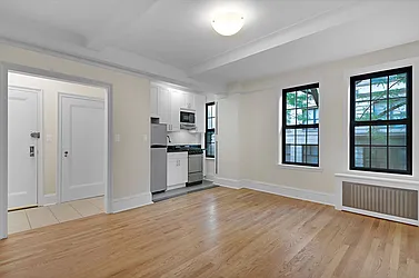 Rented by Cooper & Cooper Real Estate