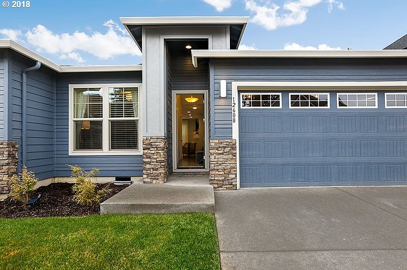 2nd image of 12608 NE 105th Way