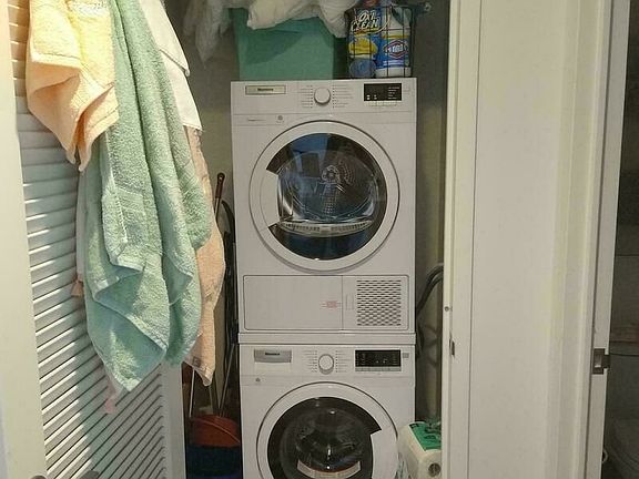 4th image of 2840 Jackson Ave APT 11A