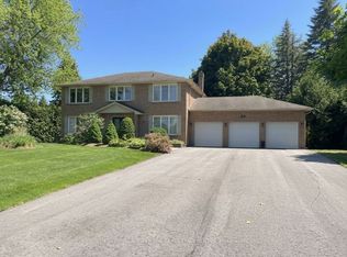 11 Ramsden Cres, East Gwillimbury, ON L0G1V0