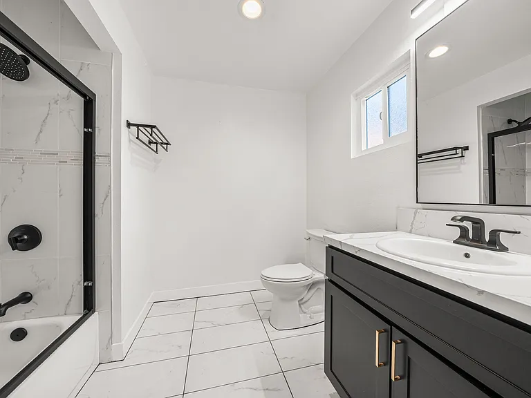 6750 Cowles Mountain Blvd #A — Photo 5