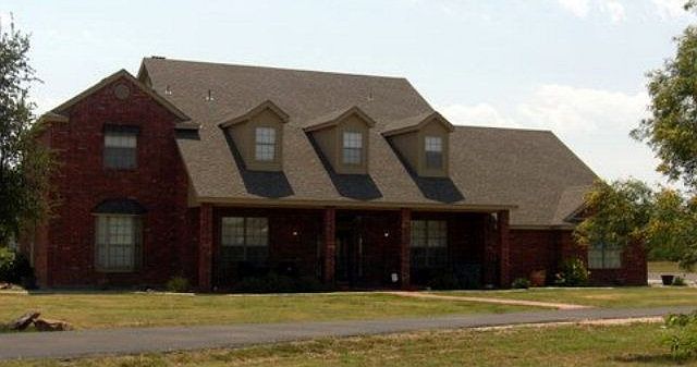 1st image of 378 Riverwood Dr