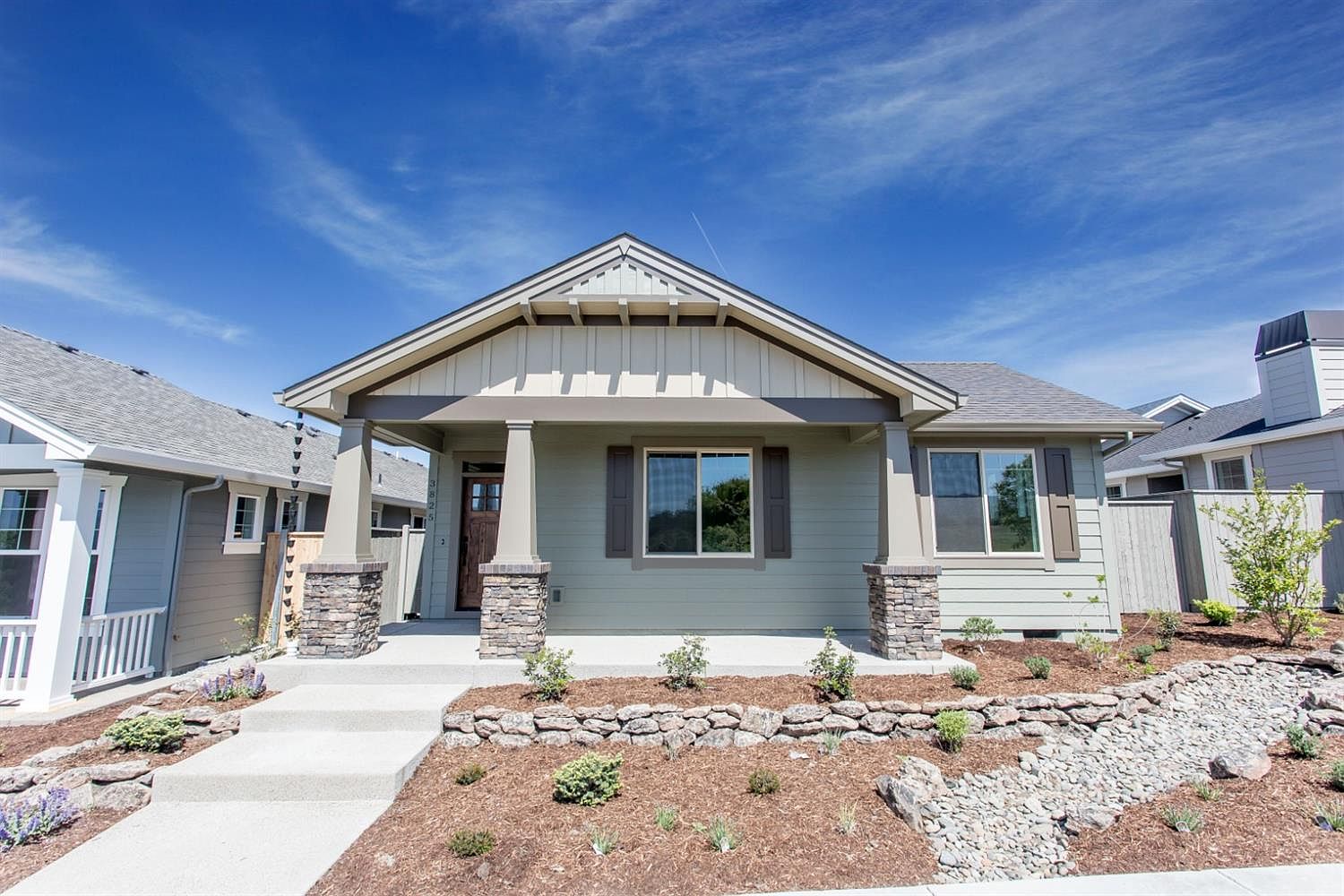 3825 Shamrock Dr, Medford, OR 97504 Zillow