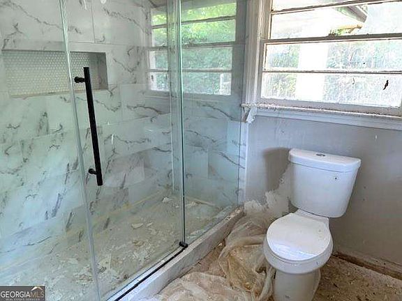 4th image of 1968 Rosewood Rd