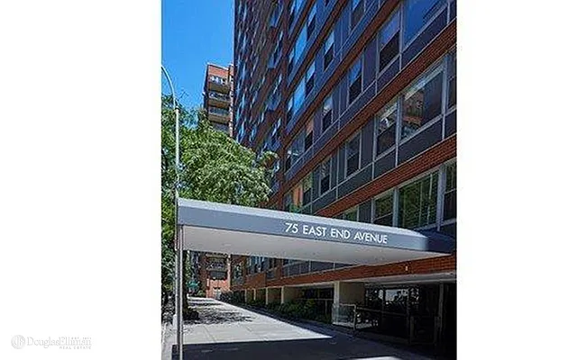 Sold by Douglas Elliman | media 17