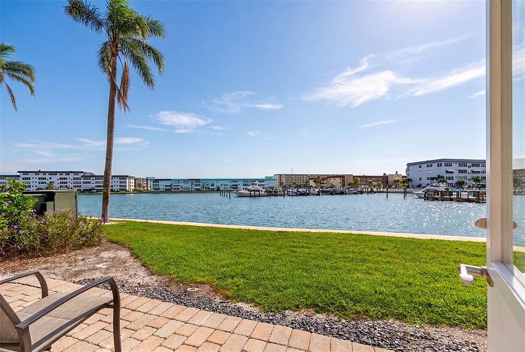 5925 Shore Blvd S #108, Gulfport — photo 3