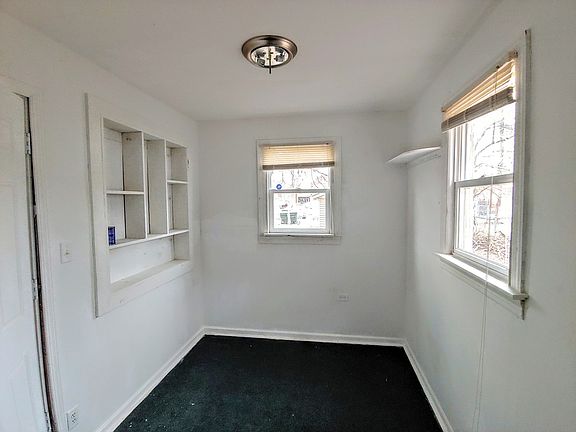 2nd image of 13910 S Atlantic St