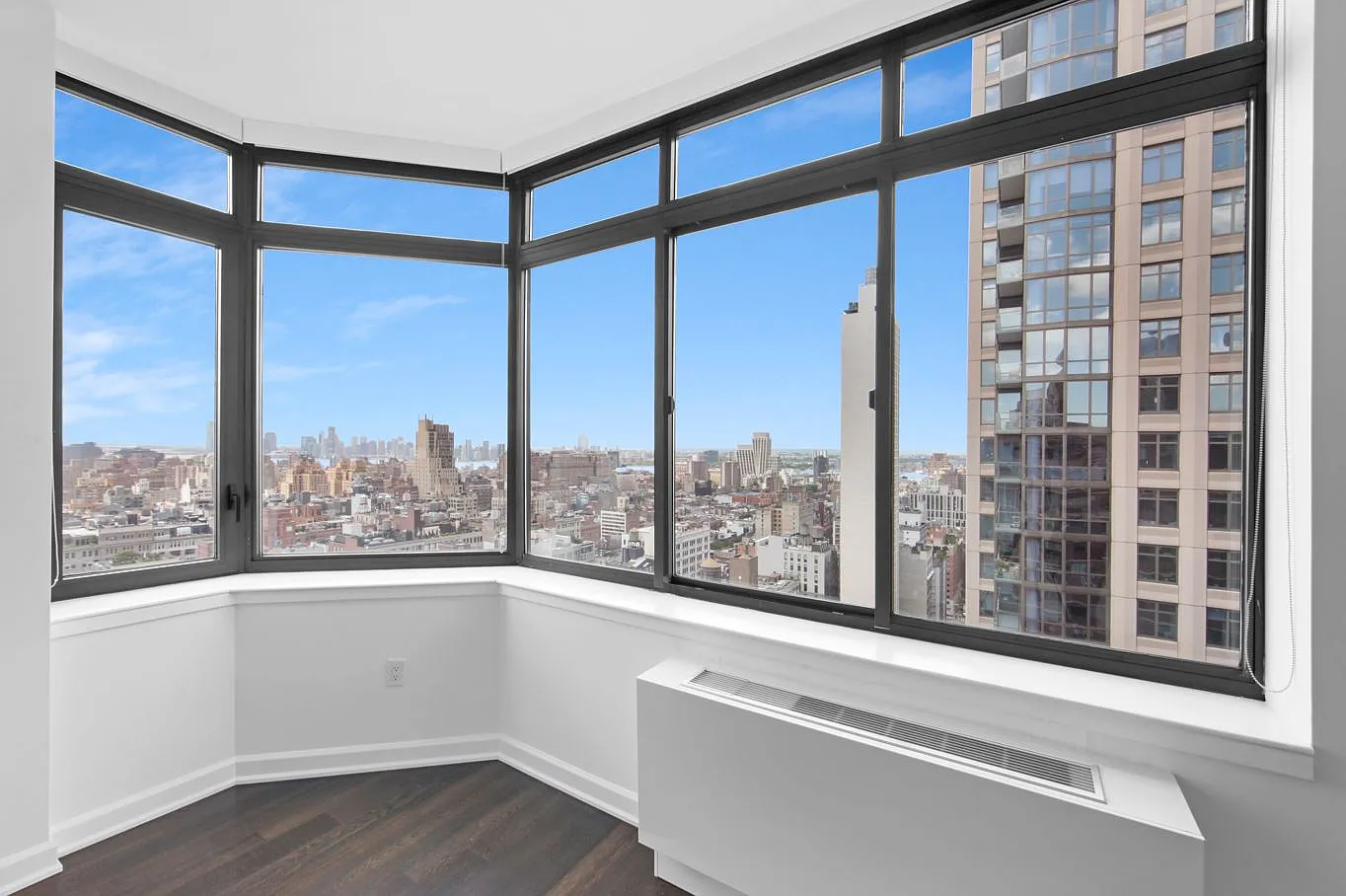 77 West 24th Street — Photo 4