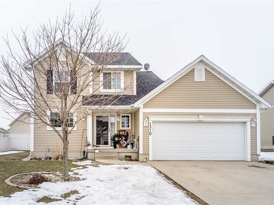 1st image of 1310 Amelia Dr