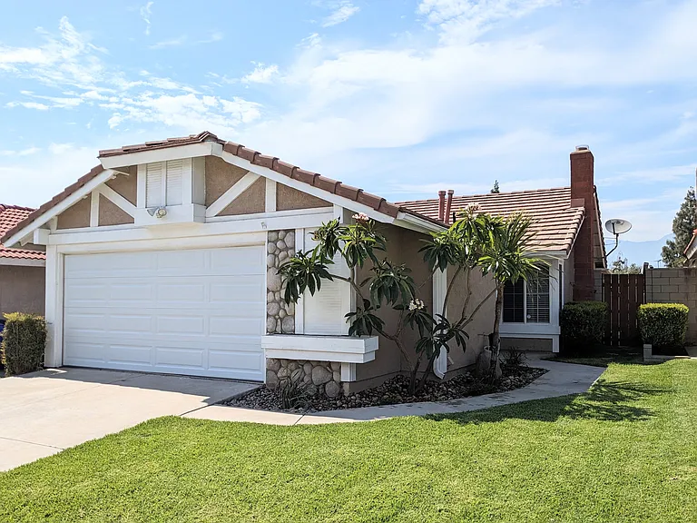 14504 Mountain High Dr — Photo 1
