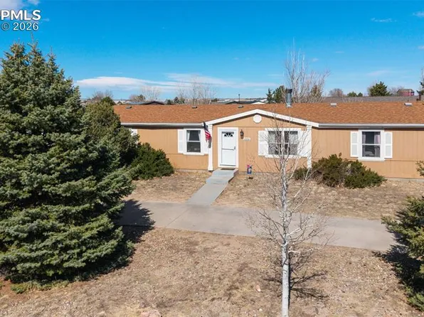 23760 Fleet St, Colorado Springs, CO 80928