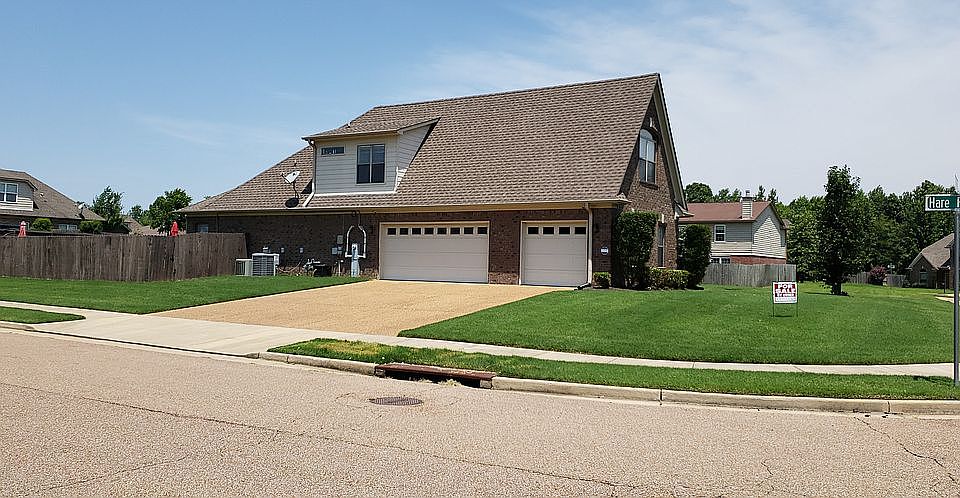 2nd image of 5153 Beagle Ln E