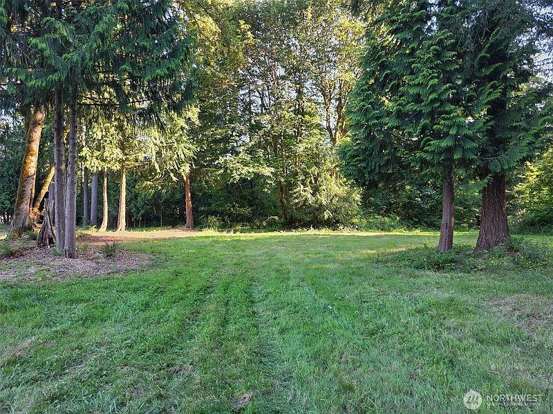 4th image of 13324 242nd Avenue NE
