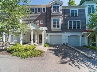 34 Pleasant St #108, Foxboro, MA 02035