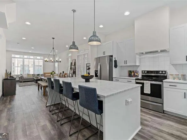 3 Becker Pl, Atlanta, GA 30307