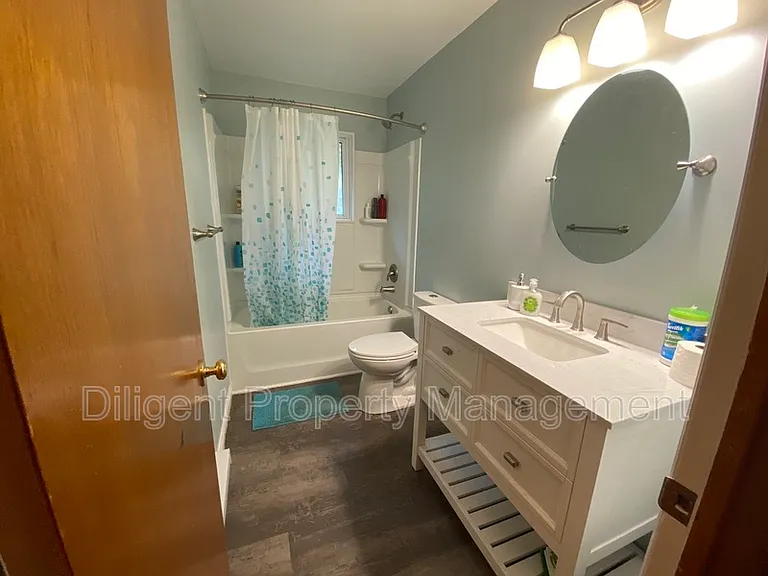 1556 Redwood Dr #PROPERTY — Photo 6