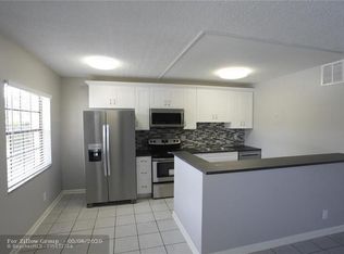 1004 Pine Dr APT 101, Pompano Beach, FL 33060