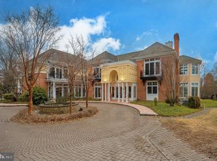 52 Mountain Laurel Ln, Malvern, PA 19355