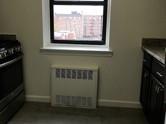 2nd image of 9960 64th Ave APT 6M