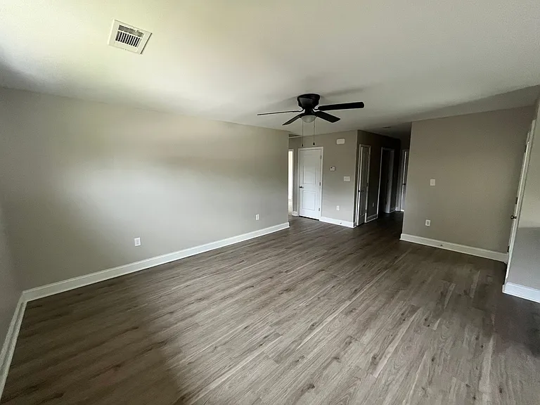817 Ellis St — Photo 3