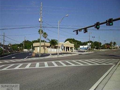 Home for Sale in Clearwater, Florida $379,000