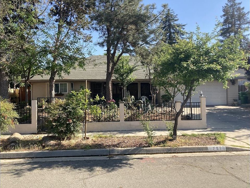 1st image of 701 W Magill Ave